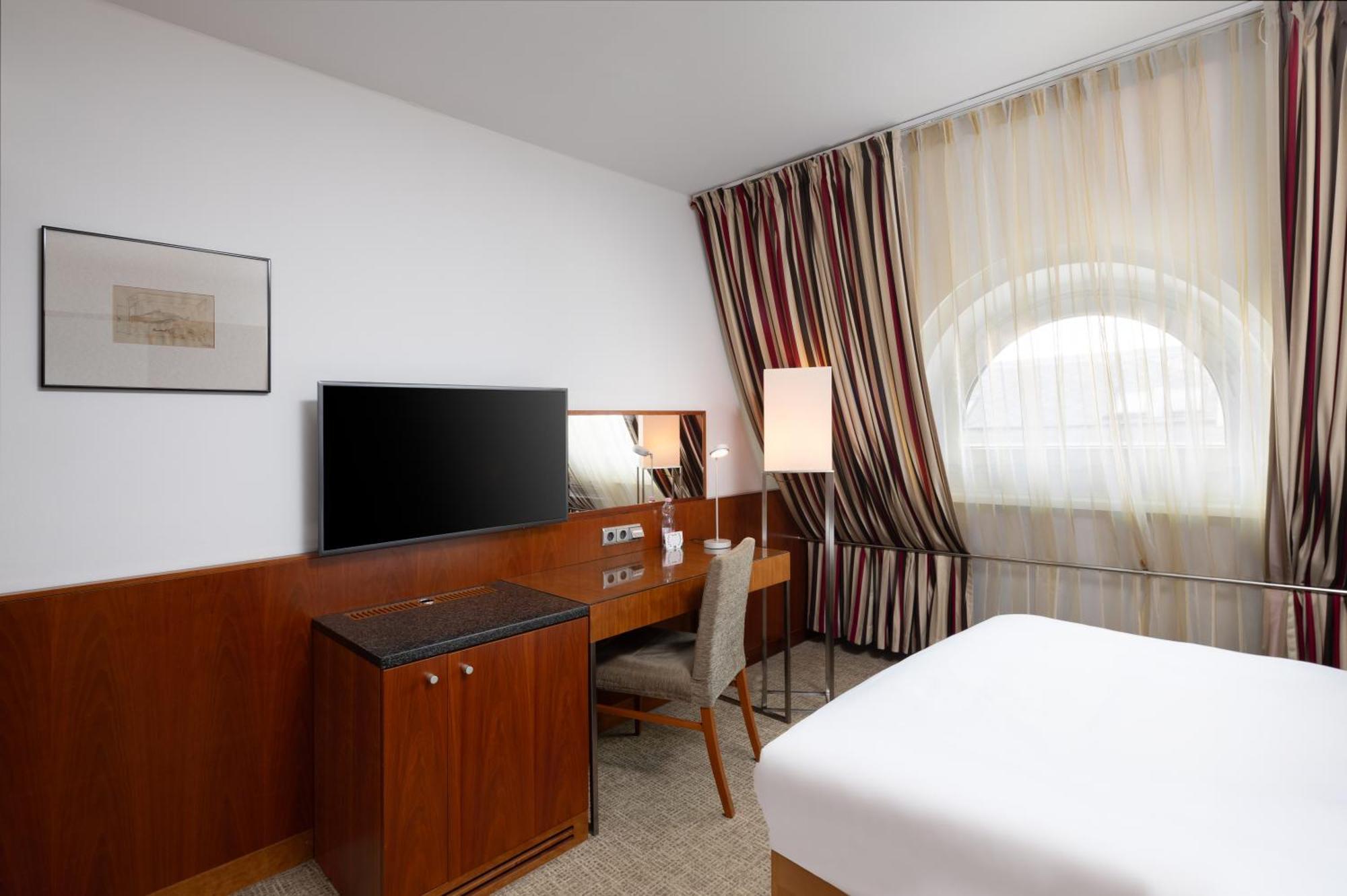 K+k Opera Hotel
